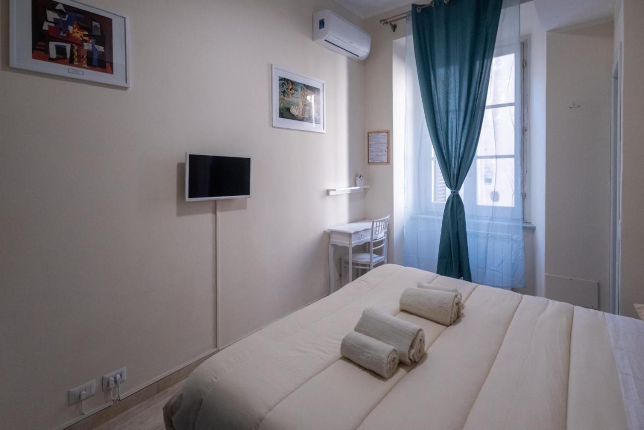 Room With Independent Entrance - Termini/Aquarium Rome Exterior photo
