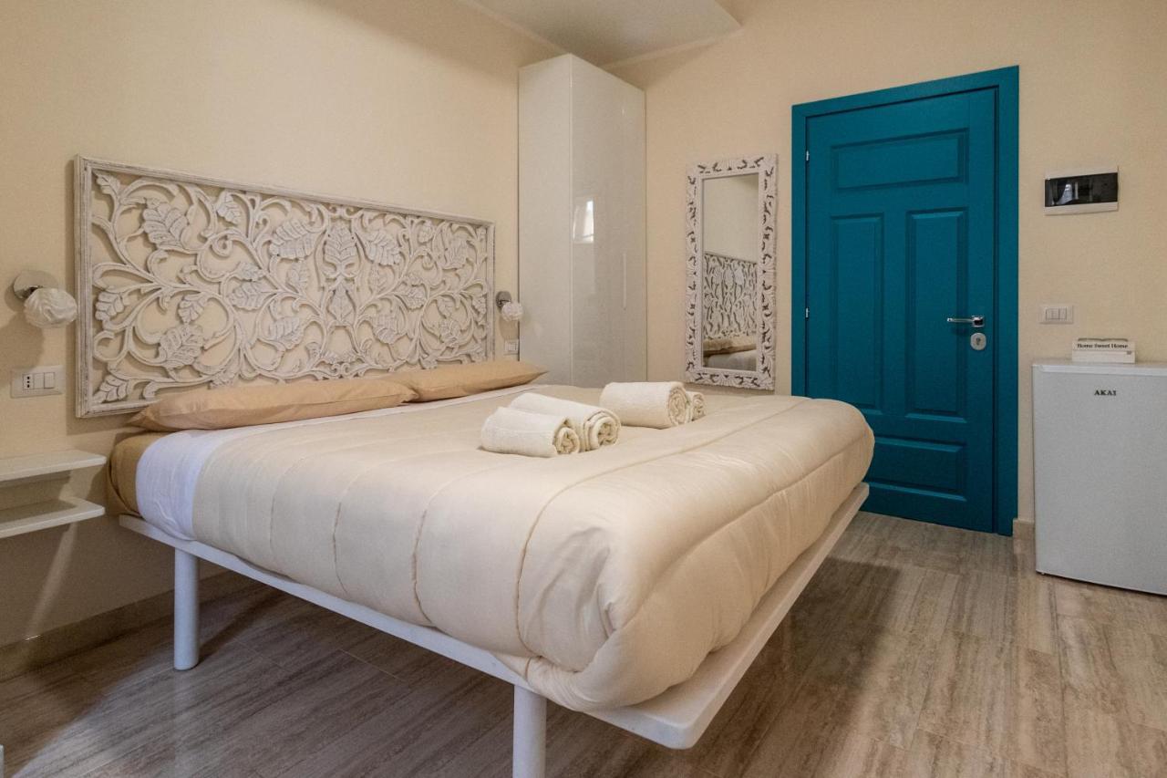 Room With Independent Entrance - Termini/Aquarium Rome Exterior photo